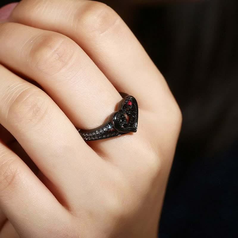 Herz -Zu -Herz -Schädelpaar Rubin Herzring