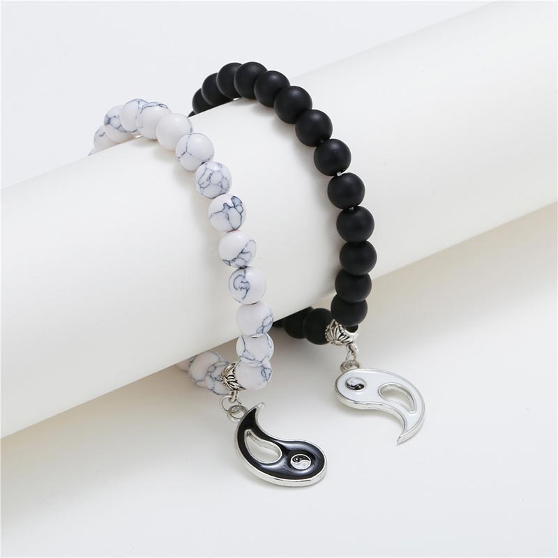 Chavri 2 Stück natürliches schwarzes Onyx-weißes Türkis-Perlen-Yin-Yang-Paar-Armband