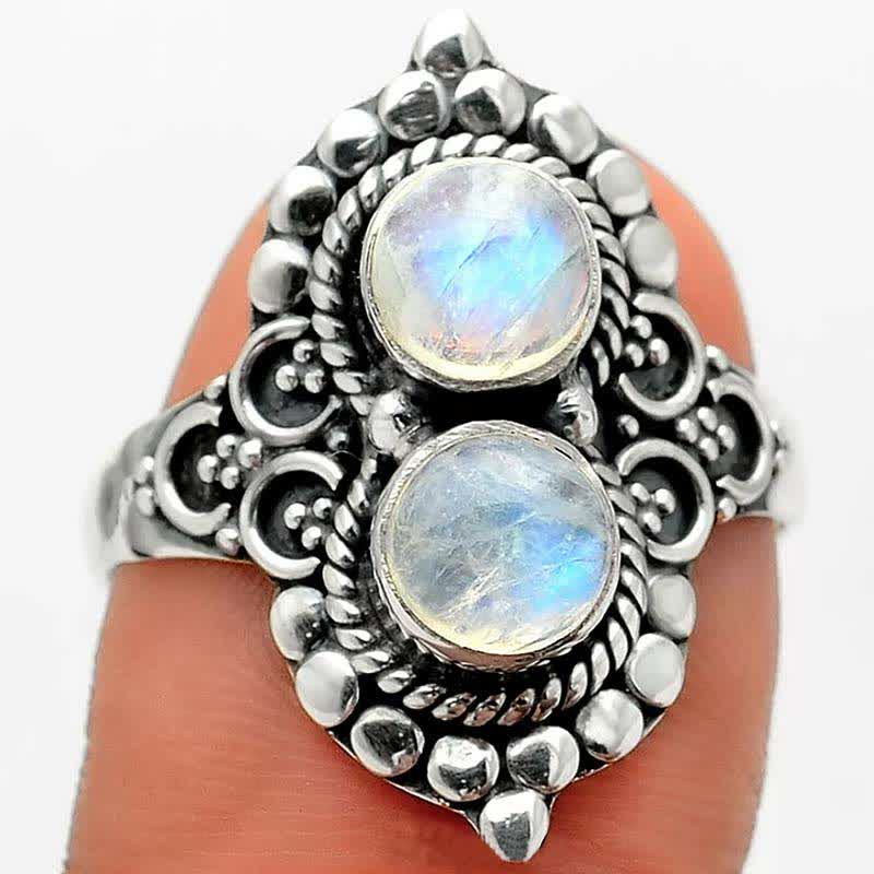 Friedensquelle Double Moonstone Ring
