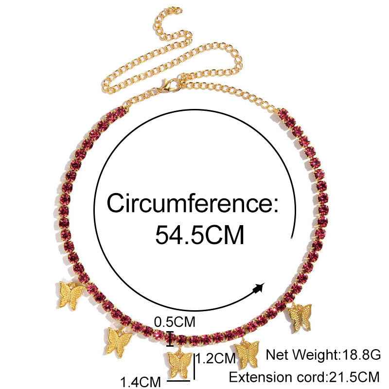 Halskette mit Schmetterlingsanhänger