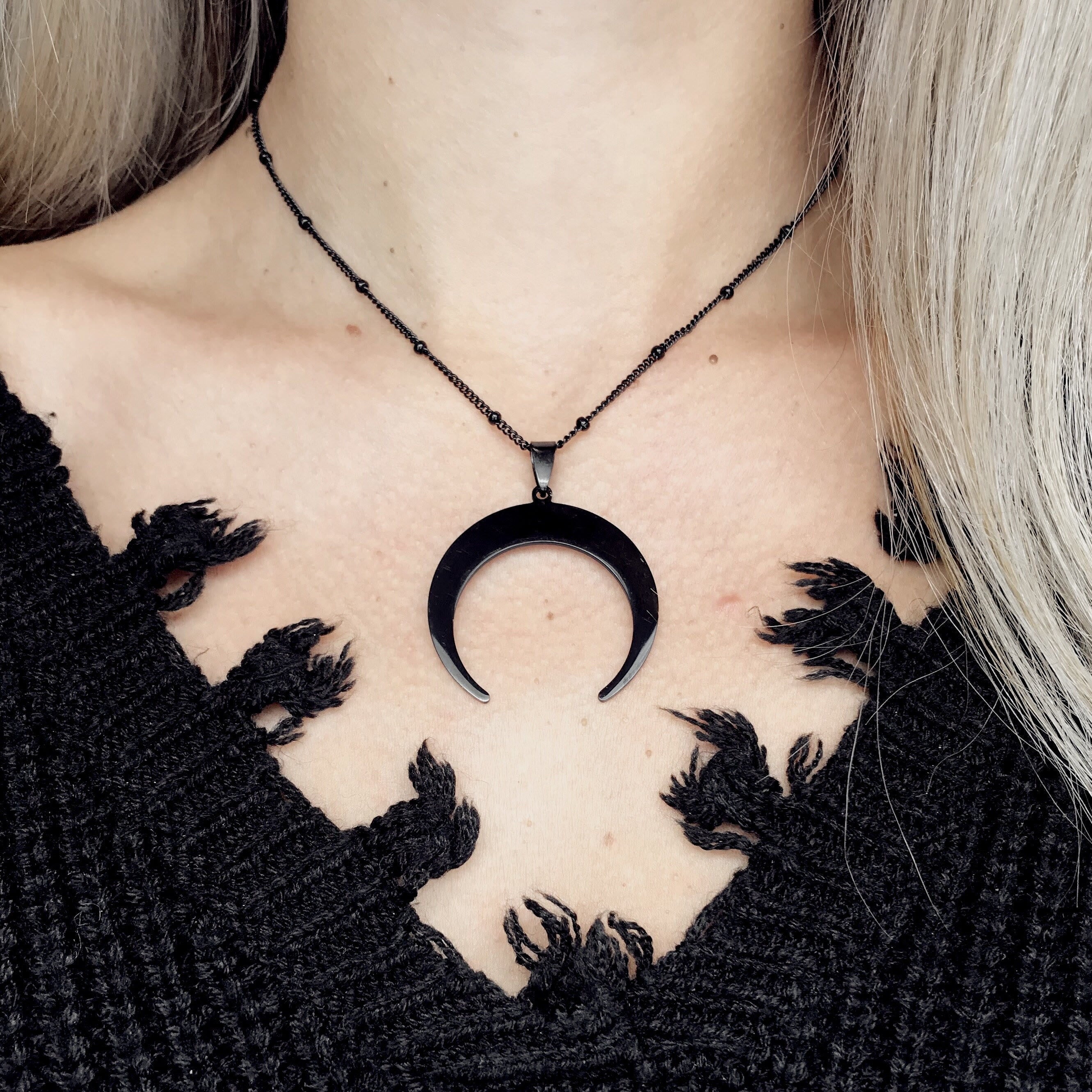 Black Moon Edelstahl Halloween Halskette
