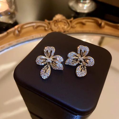 Adolph Trending Bee Artistic Flower Ohrringe Korean Elegant Günstige Ohrringe für Damen Modeschmuck Geschenke Neu - Ohrringe