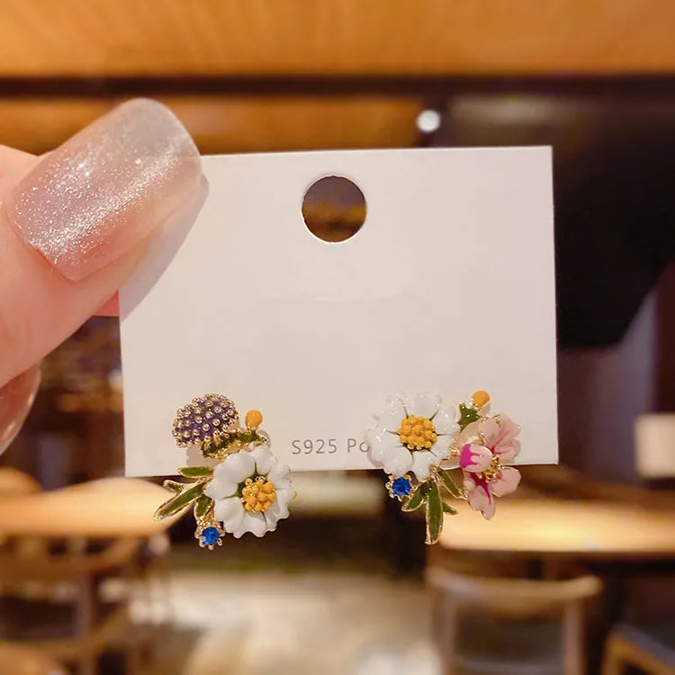 Adolph Trending Bee Artistic Flower Ohrringe Korean Elegant Günstige Ohrringe für Damen Modeschmuck Geschenke Neu - Ohrringe