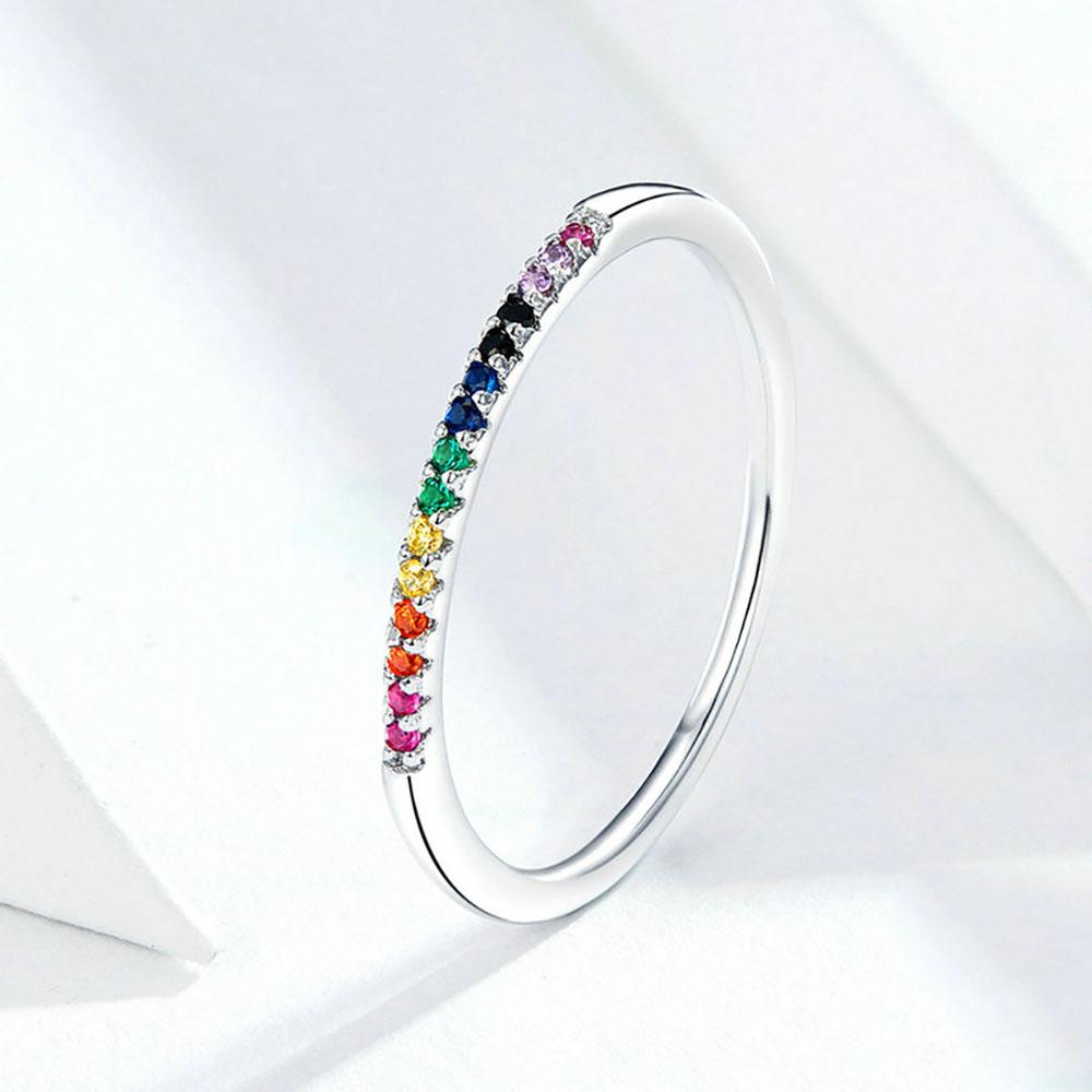Erstaunlicher Regenbogenfarbe Zirkon Silberring