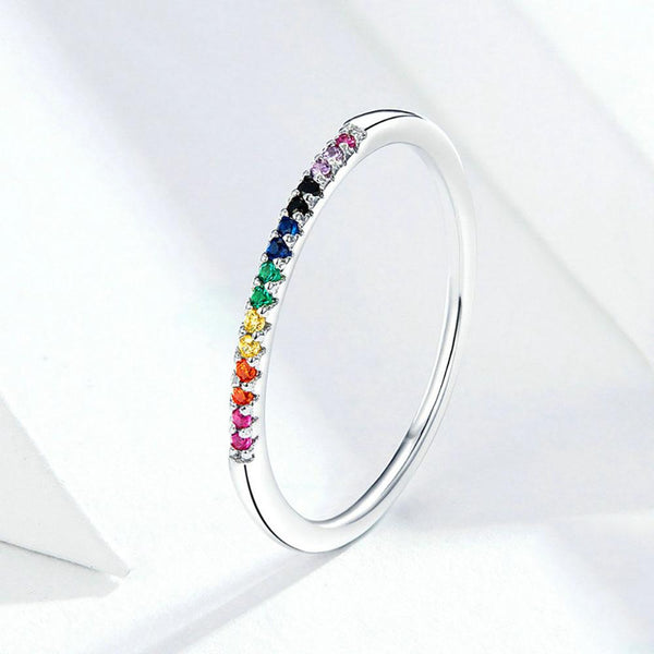 Erstaunlicher Regenbogenfarbe Zirkon Silberring