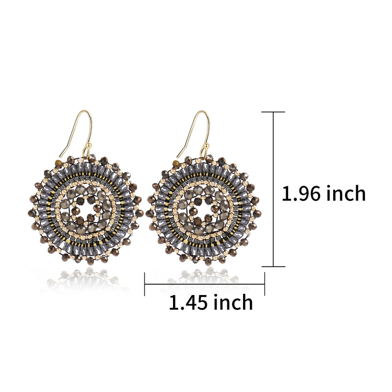 Bunte Kristallperlen-Ohrringe im Bohemia-Stil von Badu - Handgefertigter Schmuck aus Häkelarbeit mit Saatperlen - Geschenk für Frauen