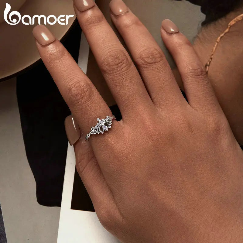 Eleganter Lotus-Ring aus 925er Sterlingsilber von Bamoer