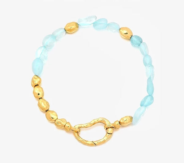 Blaues Saphir-Armband mit 18-Karat-Vergoldung