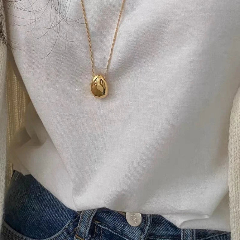 Bilandi Modischer Schmuck - Einfaches, zartes Design mit glattem Metall-Tropfenanhänger für Frauen - Partygeschenk - Dropshipping