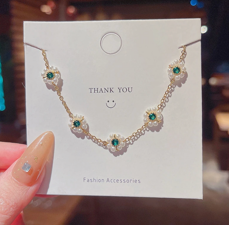 Blumenperlen Armband