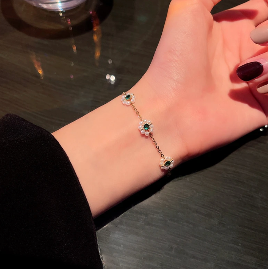 Blumenperlen Armband