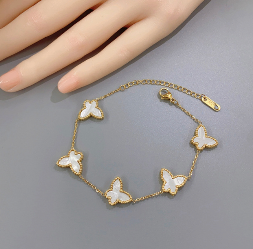 Mehrere Schmetterlinge Armband
