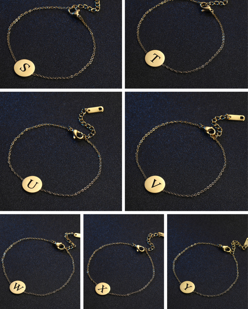 Armband mit Buchstabenanhänger