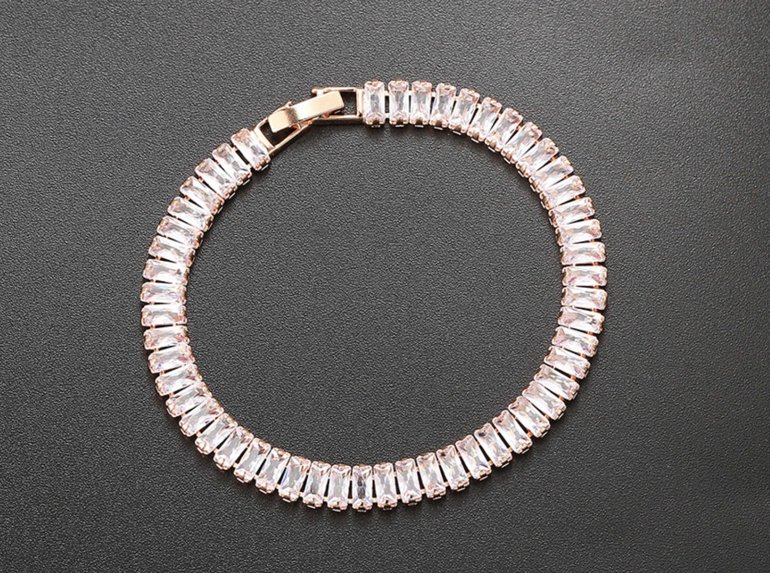 Rose Armband I Diamantenoptik I Armband mit Zirkoniakristallen