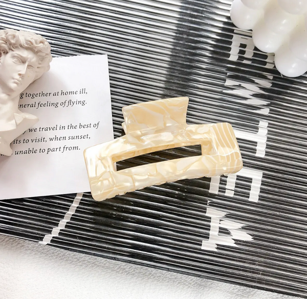 HAARKLAMMER CHEESCAKE M