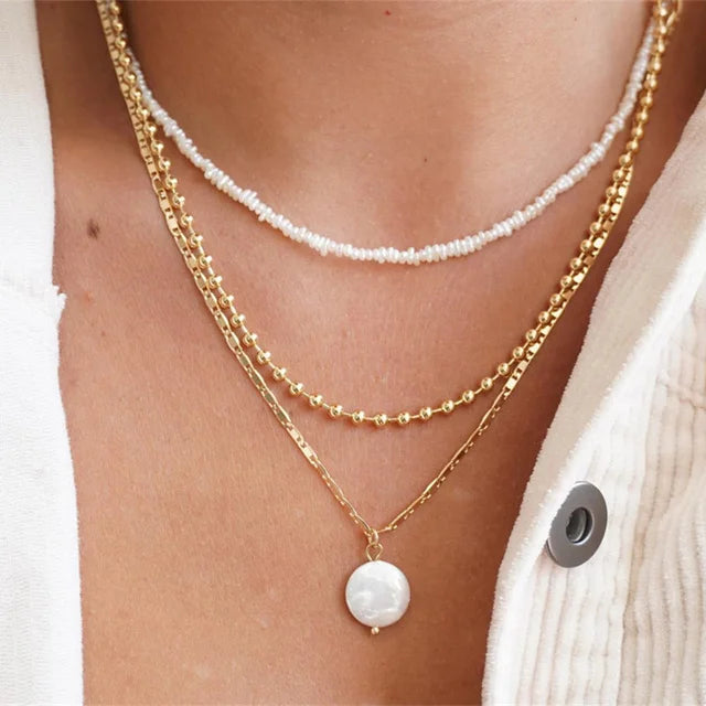 Böhmisches mehrschichtiges handgemachtes Perlenketten-Set mit Quasten und buntem Kristallanhänger für Damen Accessoires