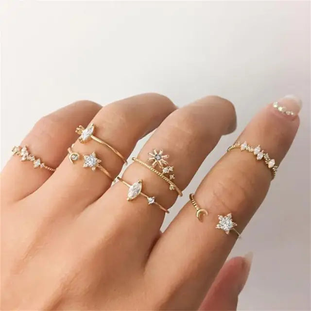 Vintage Bohemian Ring Set for Women with Geometric Star Design