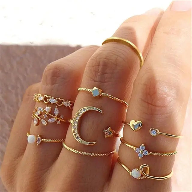 Vintage Bohemian Ring Set for Women with Geometric Star Design