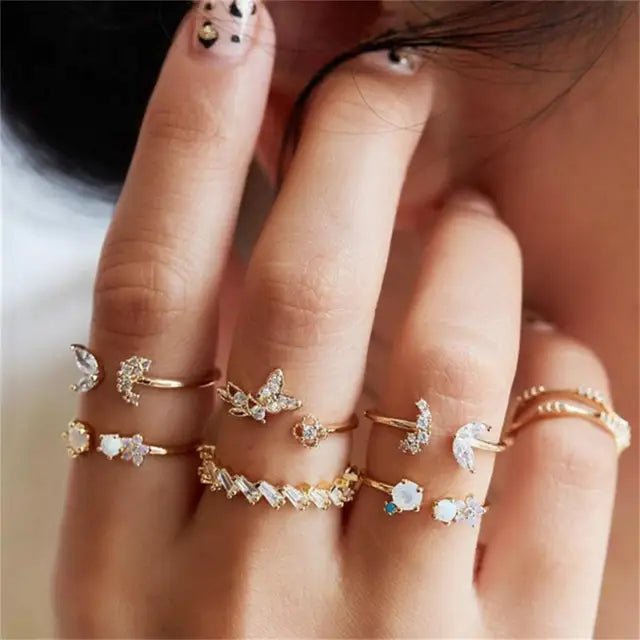 Vintage Bohemian Ring Set for Women with Geometric Star Design