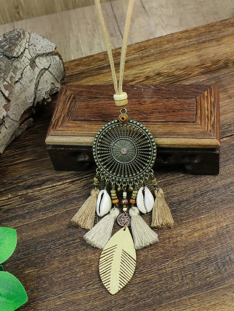 Boho-Stil langer Halskette mit Quastenmuschelanhänger, ethnische Retro-Urlaubs-Halskette für Damen
