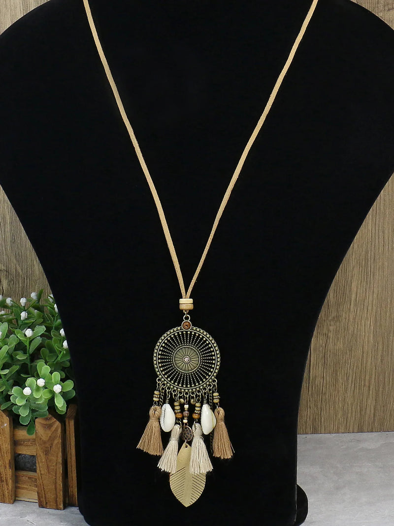Boho-Stil langer Halskette mit Quastenmuschelanhänger, ethnische Retro-Urlaubs-Halskette für Damen