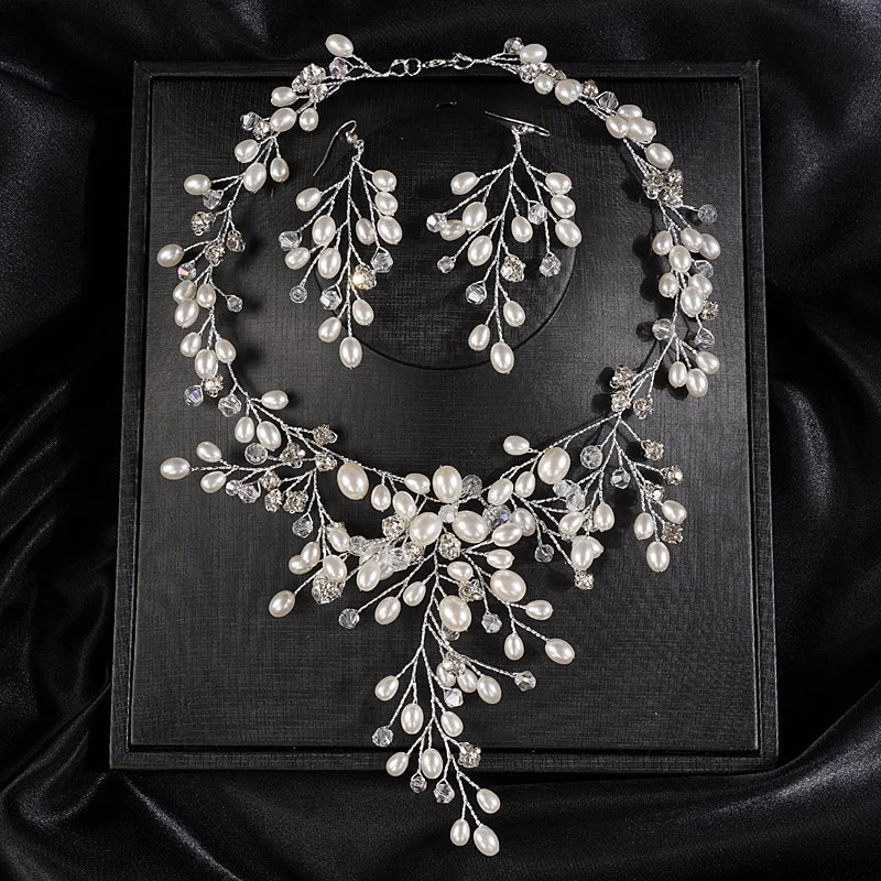 Boho Luxuriöses Hochzeitsbraut-Set mit handgefertigtem Schmuck aus Strass und Perlen - Ohrringe - Verstellbares Set für Frauen