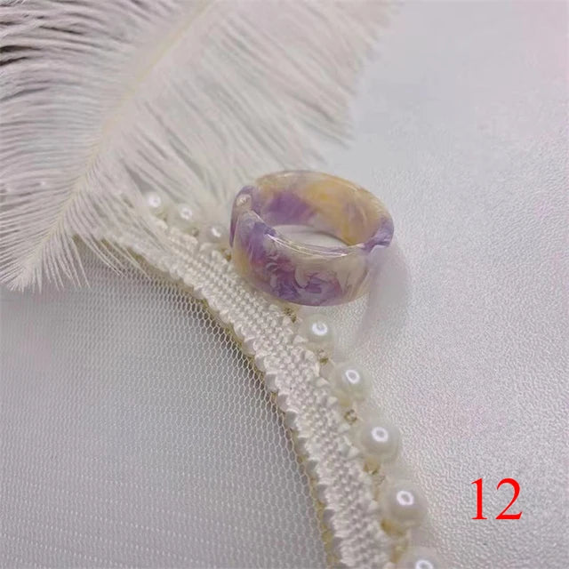 Süße, verstellbare Harzringe in Retro-Geometrie für Mädchenparty-Schmuck