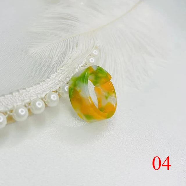 Süße, verstellbare Harzringe in Retro-Geometrie für Mädchenparty-Schmuck