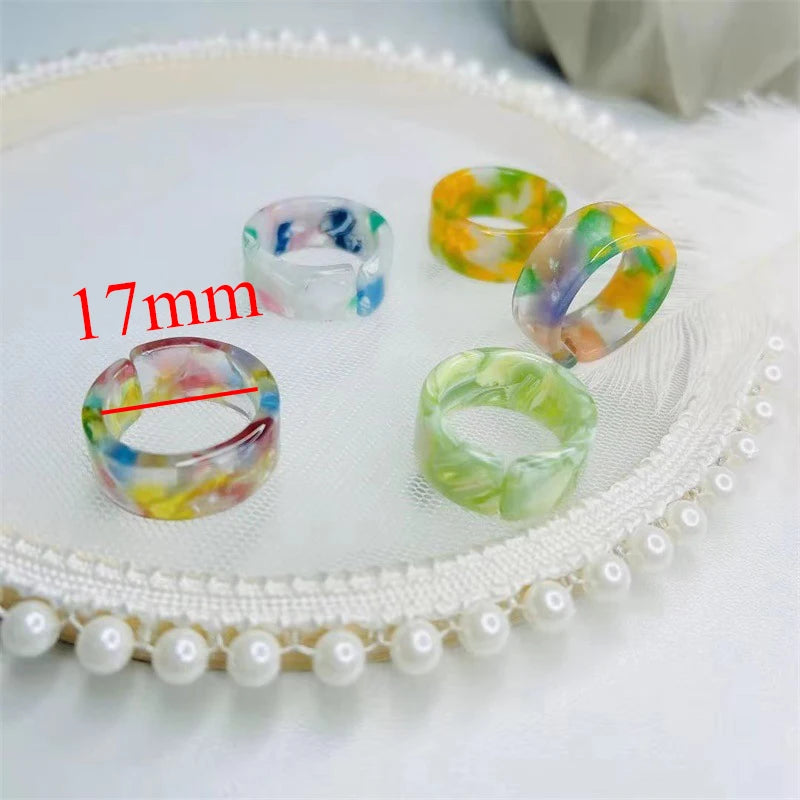 Süße, verstellbare Harzringe in Retro-Geometrie für Mädchenparty-Schmuck