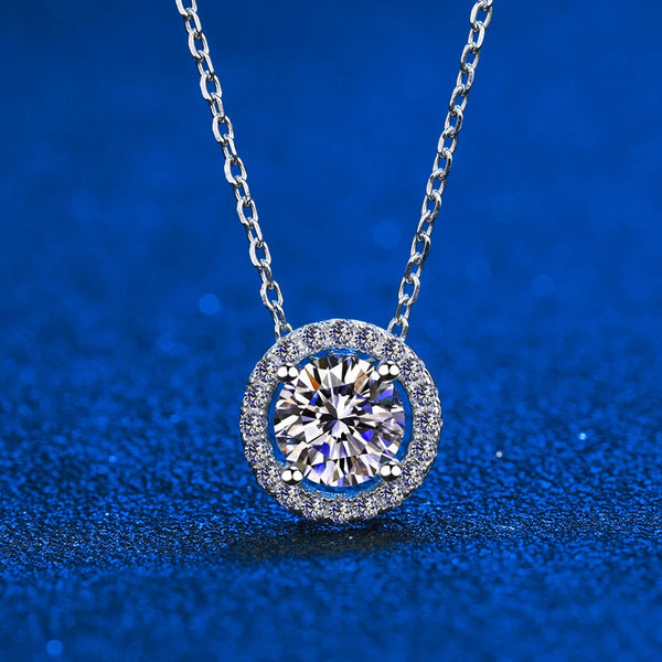 Damen VVS Diamant Halskette | Runde Diamant Halskette mit Halo | Zertifizierte Diamant Halskette