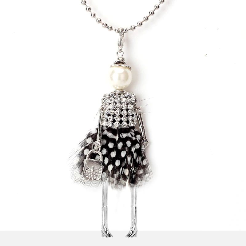 Chic Strass Und Feather Fashionista Halskette Puppen