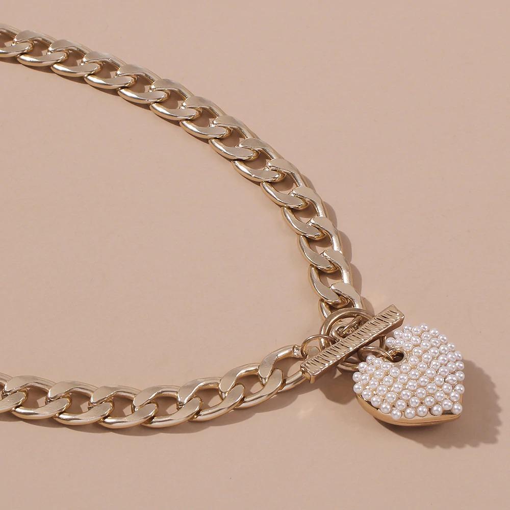 Klobige Goldene Kette Mit Perlenherz Anhängerkette