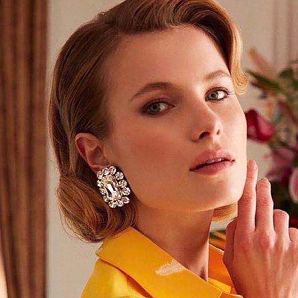 Buntes Strassstein Verschönerte Große Bolzen Ohrringe