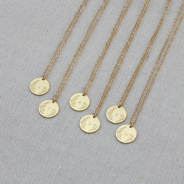 Zierliche Wilde Blumen Briefe Halskette