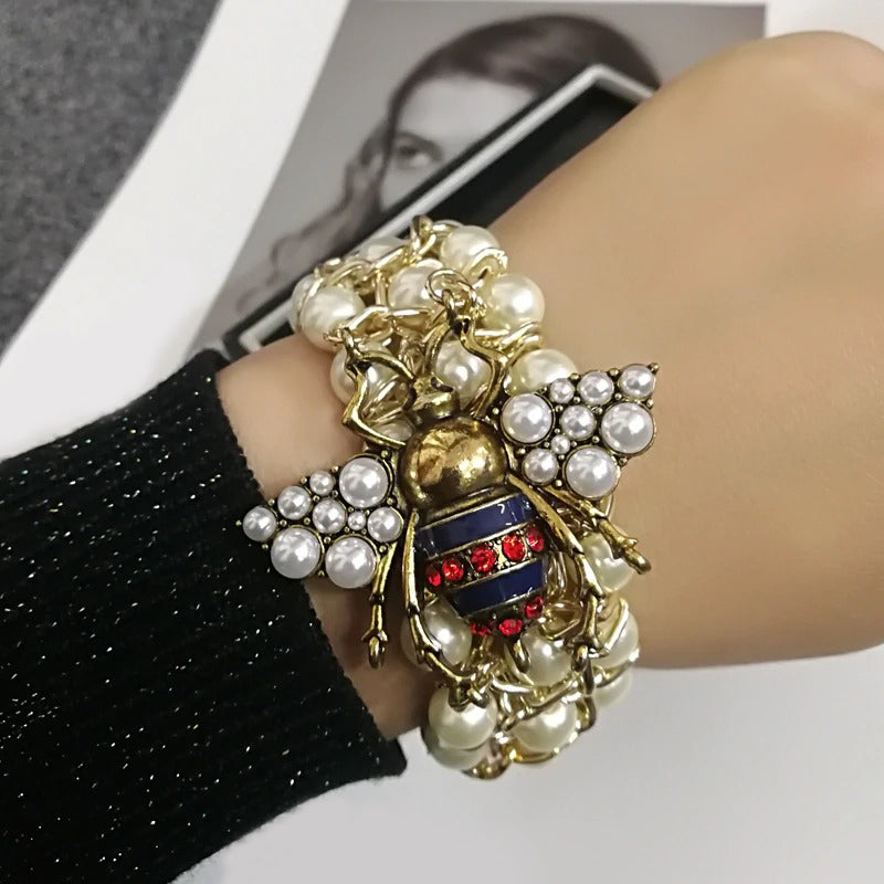 Schillernde Perle Akzent Königin Bienenschmucksammlung