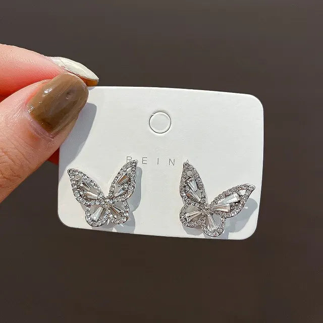 Zarte Schmetterlingsohrringe für Frauen - Trendige Cubic Zirkonia Kristall Ohrstecker - Modeschmuck Accessoires Geschenke