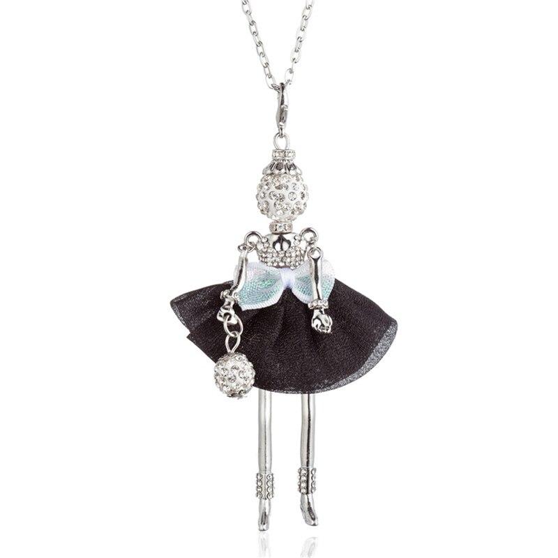 Elegante Pelzmantel Fashionista Puppe Perlen Long Halskette Spezielle Kollektion