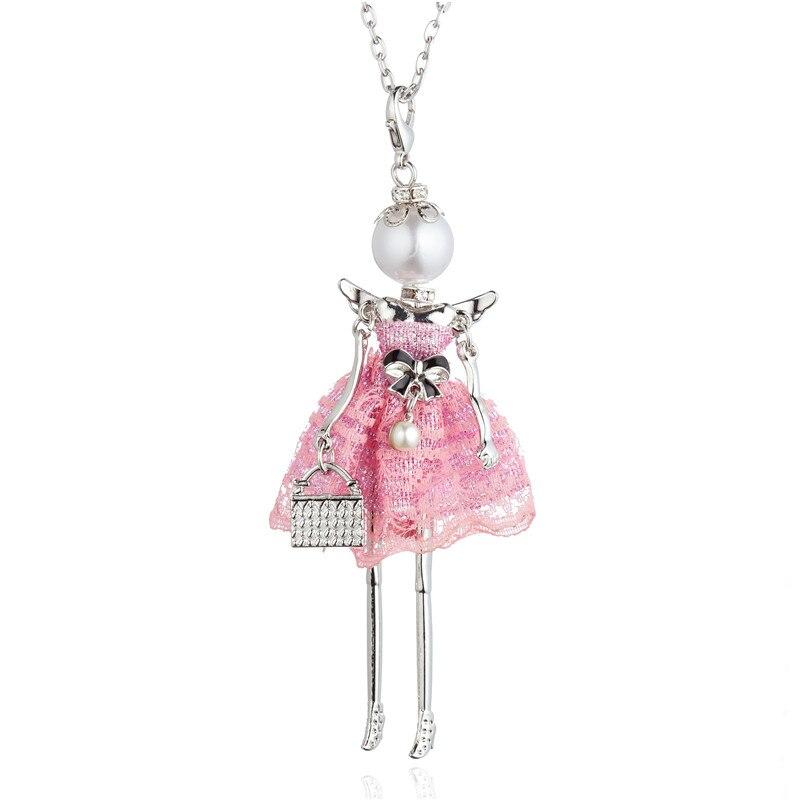 Elegante Pelzmantel Fashionista Puppe Perlen Long Halskette Spezielle Kollektion