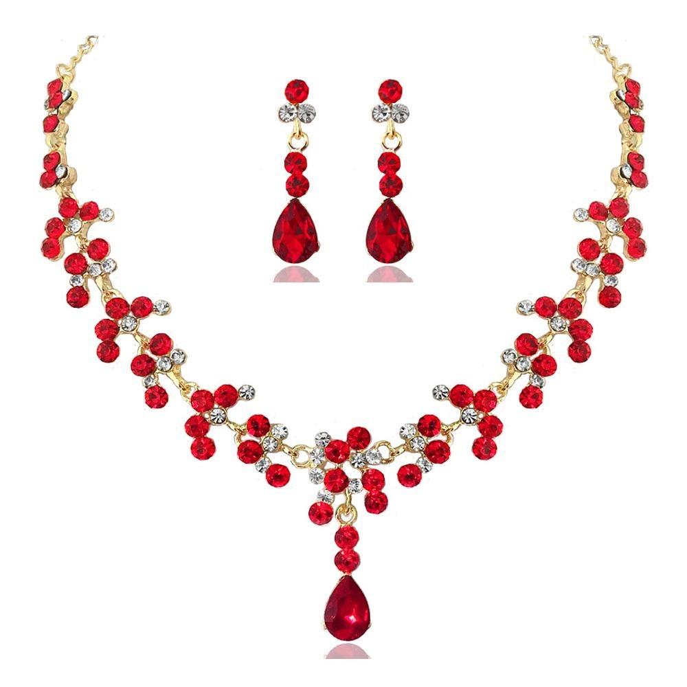 Bezaubernde Strasskette Und Ohrring Set
