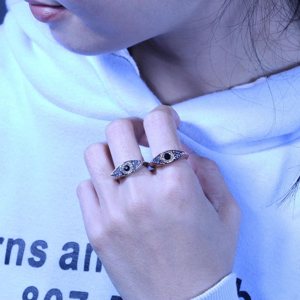 Fancy Bluzling Blau Auge Ring