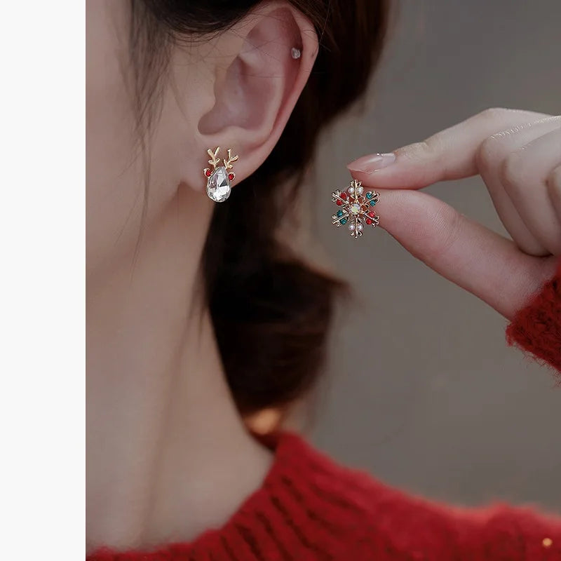 Bunte kreative Mode Kristall Schneeflocke Ohrringe mit Rhinestone Hirsch Ohrstecker für Frauen Weihnachtsschmuck Geschenke
