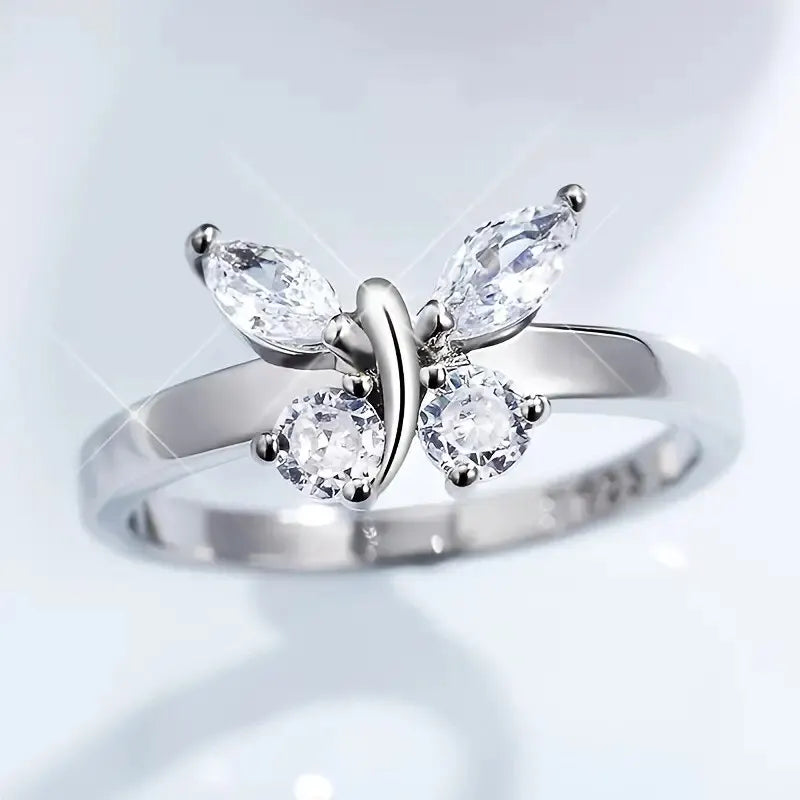 Silberner Schmetterlingsring für Frauen und Mädchen - Modischer, zarter Ring als Schmuckgeschenk für Freunde