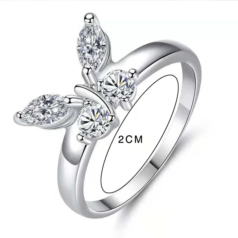 Silberner Schmetterlingsring für Frauen und Mädchen - Modischer, zarter Ring als Schmuckgeschenk für Freunde