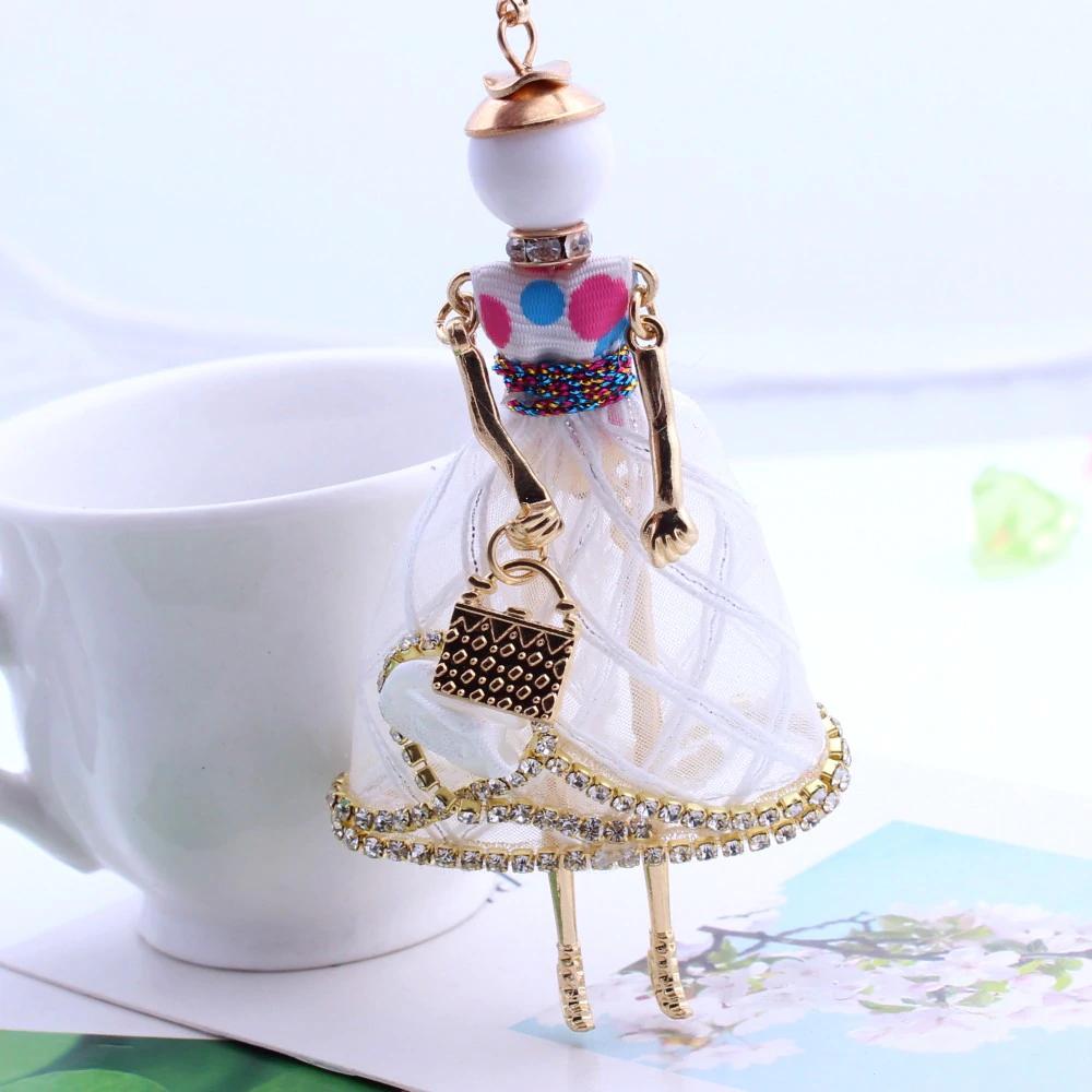 Fashionista Puppe Bejeweled Long Halskette