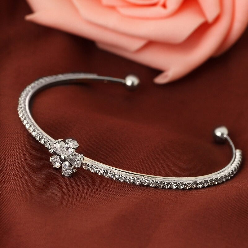 Glitzernder Schmetterling Strass Charm Manschetten Armbänder