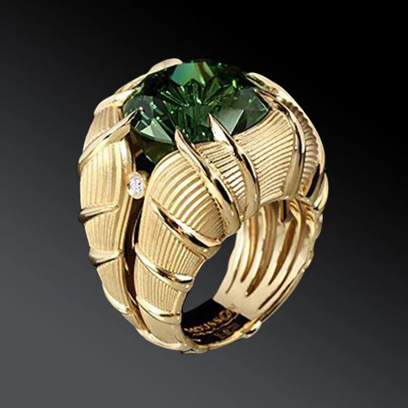 Luxus Verlobungsschmuck für Frauen - Modischer Smaragd Zirkonia Fingerring aus vergoldetem Edelstahl