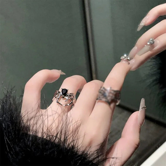 Gothic Punk Style Tier Simulation | Halloween Accessoires Damen | Spinnenring für Damen