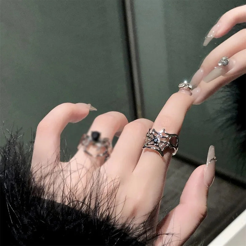 Gothic Punk Style Tier Simulation | Halloween Accessoires Damen | Spinnenring für Damen