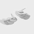 Ohrstecker aus 925er-Sterlingsilber mit unregelmäßiger Geometrie und gedrehtem Faden