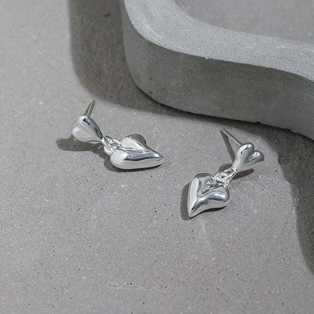 Mini-Doppelherz-Geschenk-Ohrringe aus 925er-Sterlingsilber